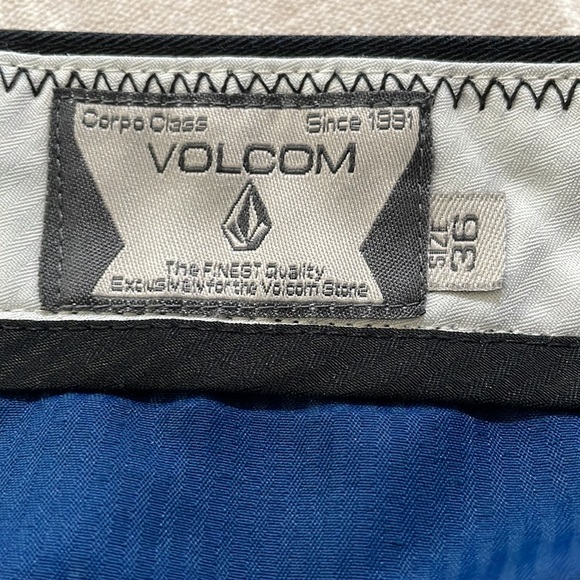 Volcom Frickin Modern Stretch Black Chino Pants. Very Good cond. Men’s 36W 32L. - Picture 6 of 10
